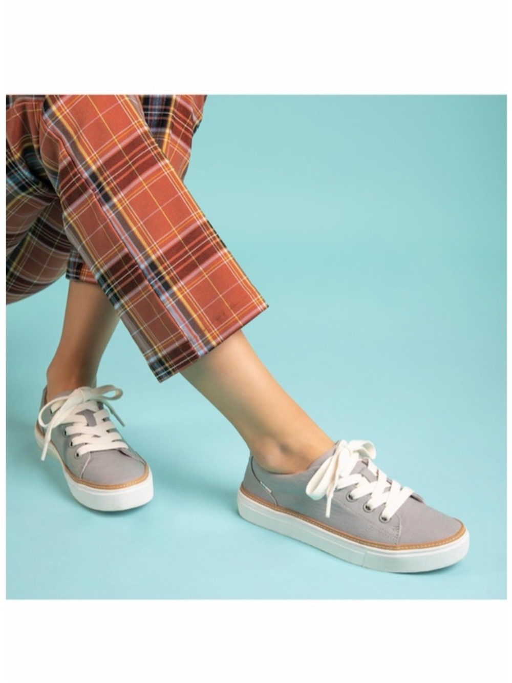 TOMS Alex Canvas Sneaker 8.5 Grey Comfort OrthoLite Eco Shock Absorbing Skater